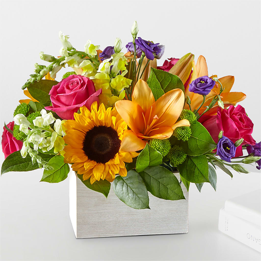 Best Day Box Bouquet – BLOOMERS FLOWERS & GIFTS, Campbell CA