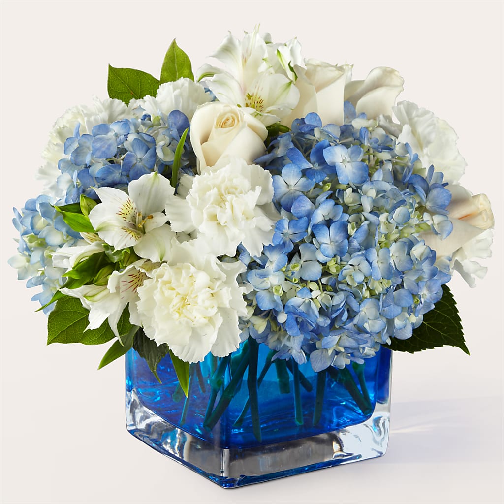 Soothing Waters Bouquet – BLOOMERS FLOWERS & GIFTS, Campbell CA