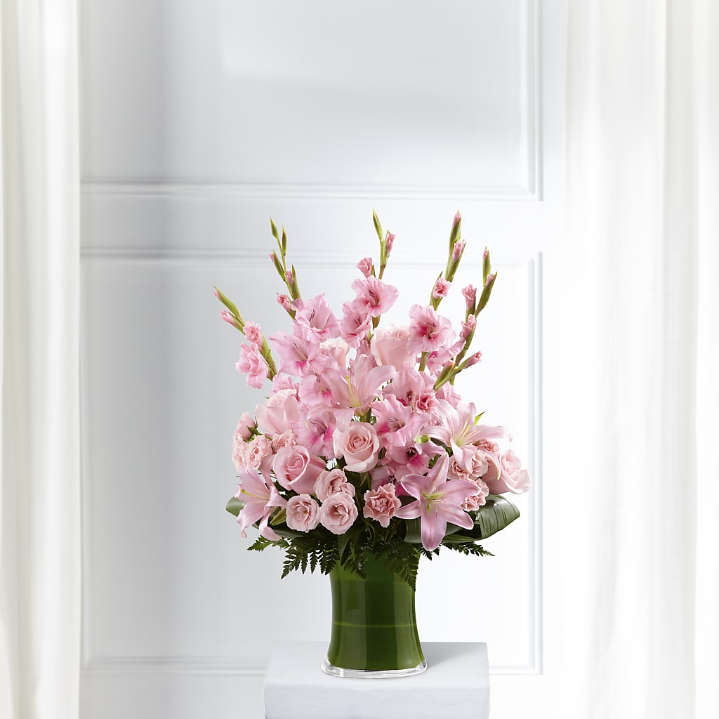 Lovely Tribute Bouquet – BLOOMERS FLOWERS & GIFTS, Campbell CA