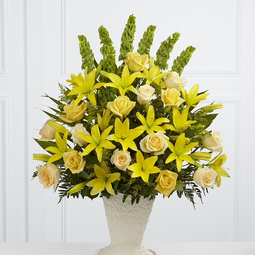 Golden Memories Arrangement – BLOOMERS FLOWERS & GIFTS, Campbell CA