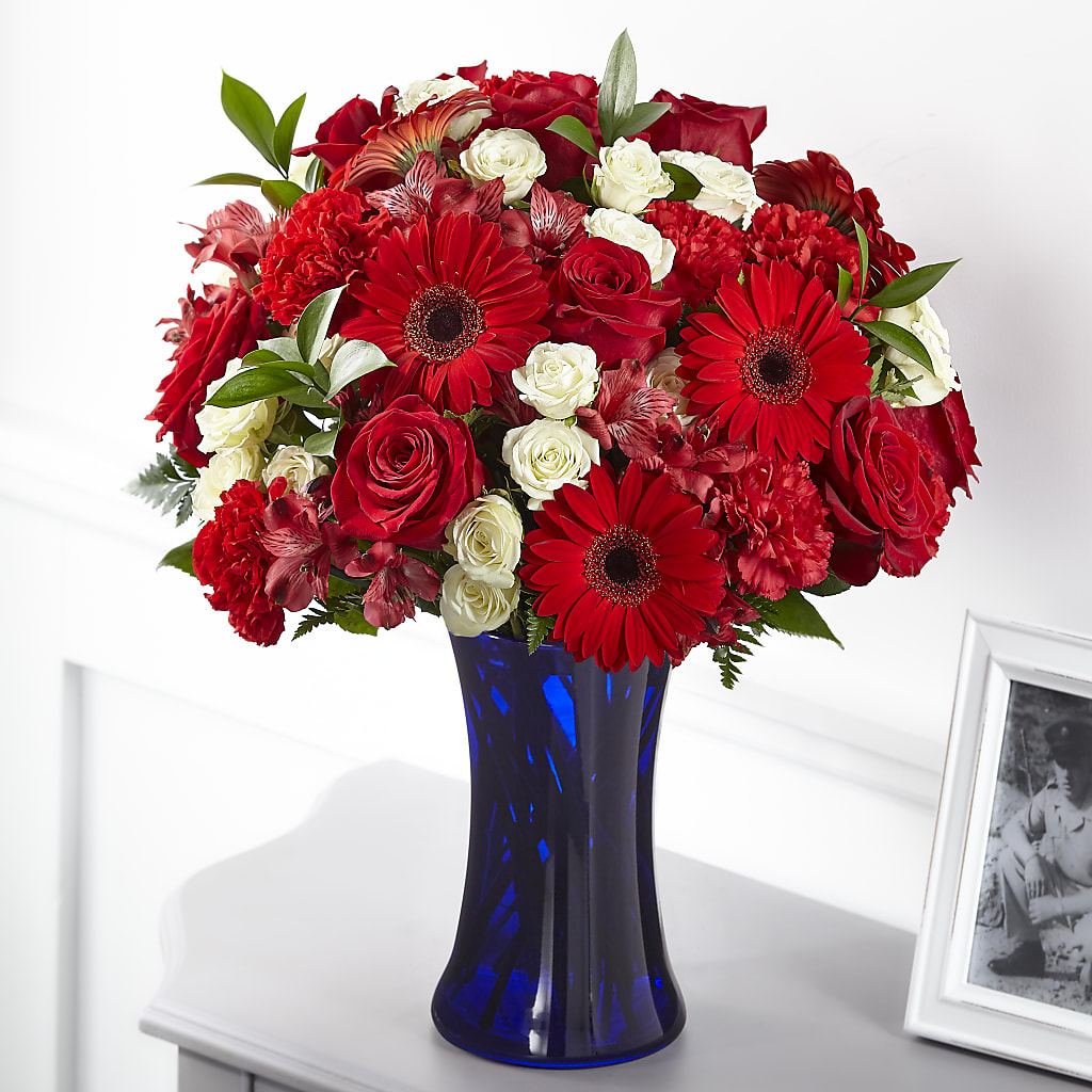 Hearts Embrace Bouquet – BLOOMERS FLOWERS & GIFTS, Campbell CA