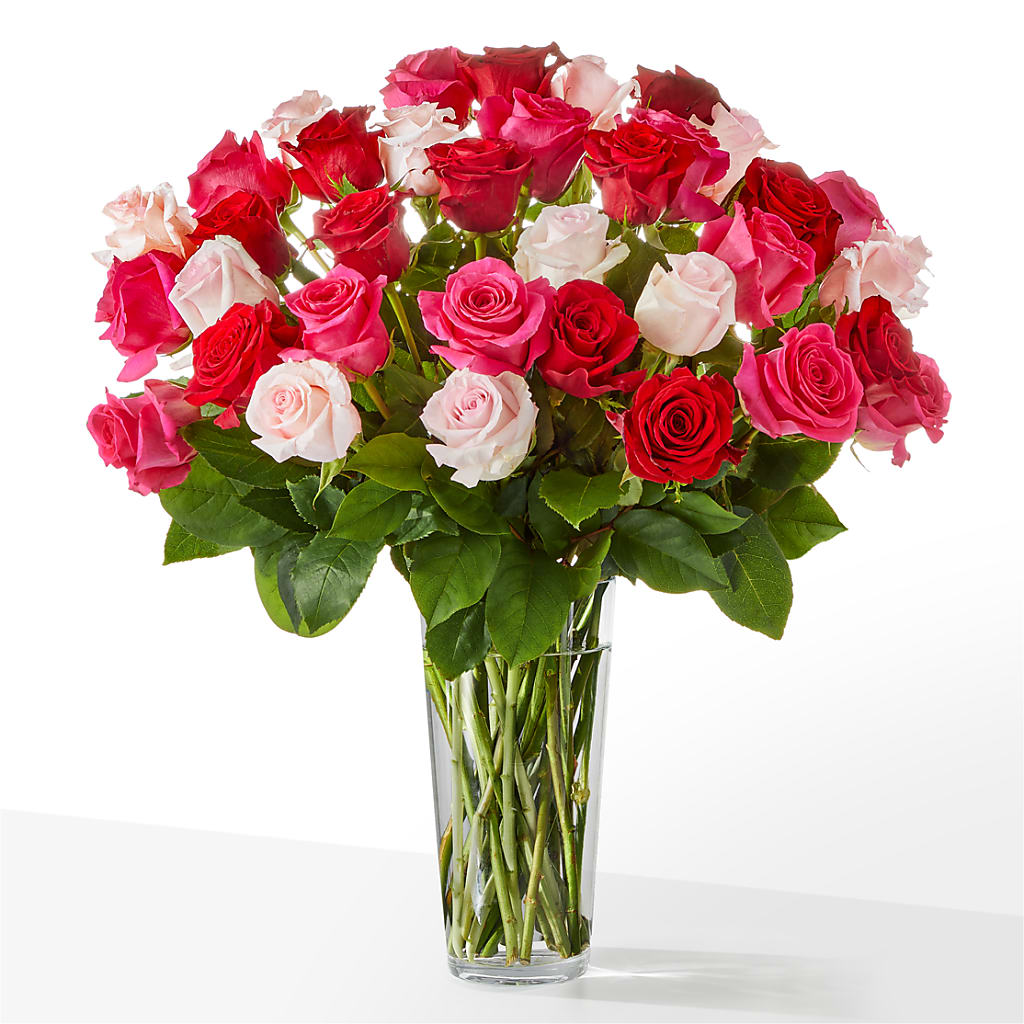 Charming Rose Bouquet – BLOOMERS FLOWERS & GIFTS, Campbell CA