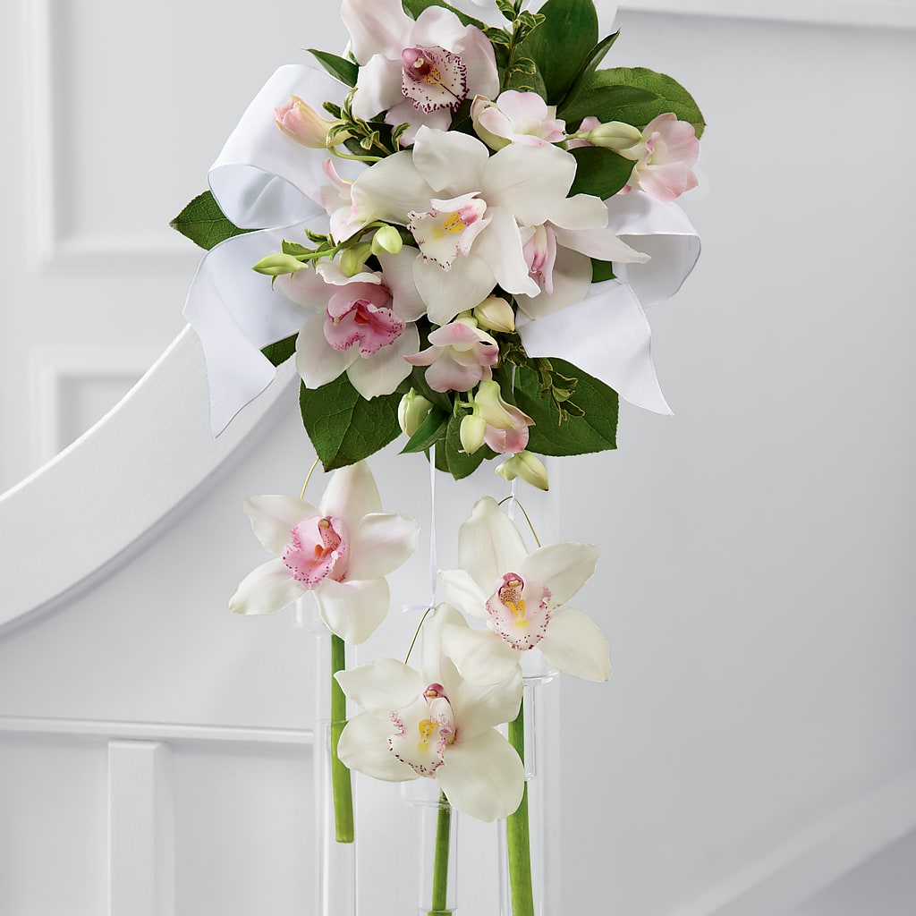 Perfect Entrance Pew Arrangement – BLOOMERS FLOWERS & GIFTS, Campbell CA