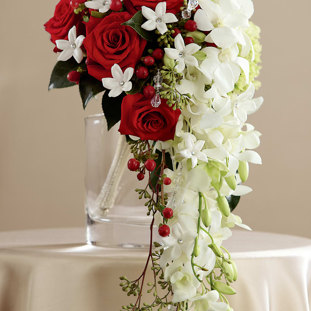 Here Comes the Bride Bouquet – BLOOMERS FLOWERS & GIFTS, Campbell CA