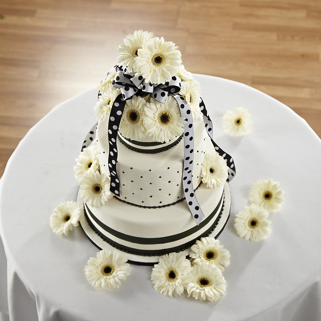 Simple Sophistication Cake Décor – BLOOMERS FLOWERS & GIFTS, Campbell CA