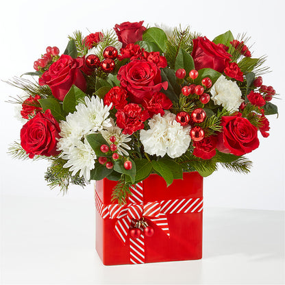 Presents Under the Tree Bouquet – BLOOMERS FLOWERS & GIFTS, Campbell CA