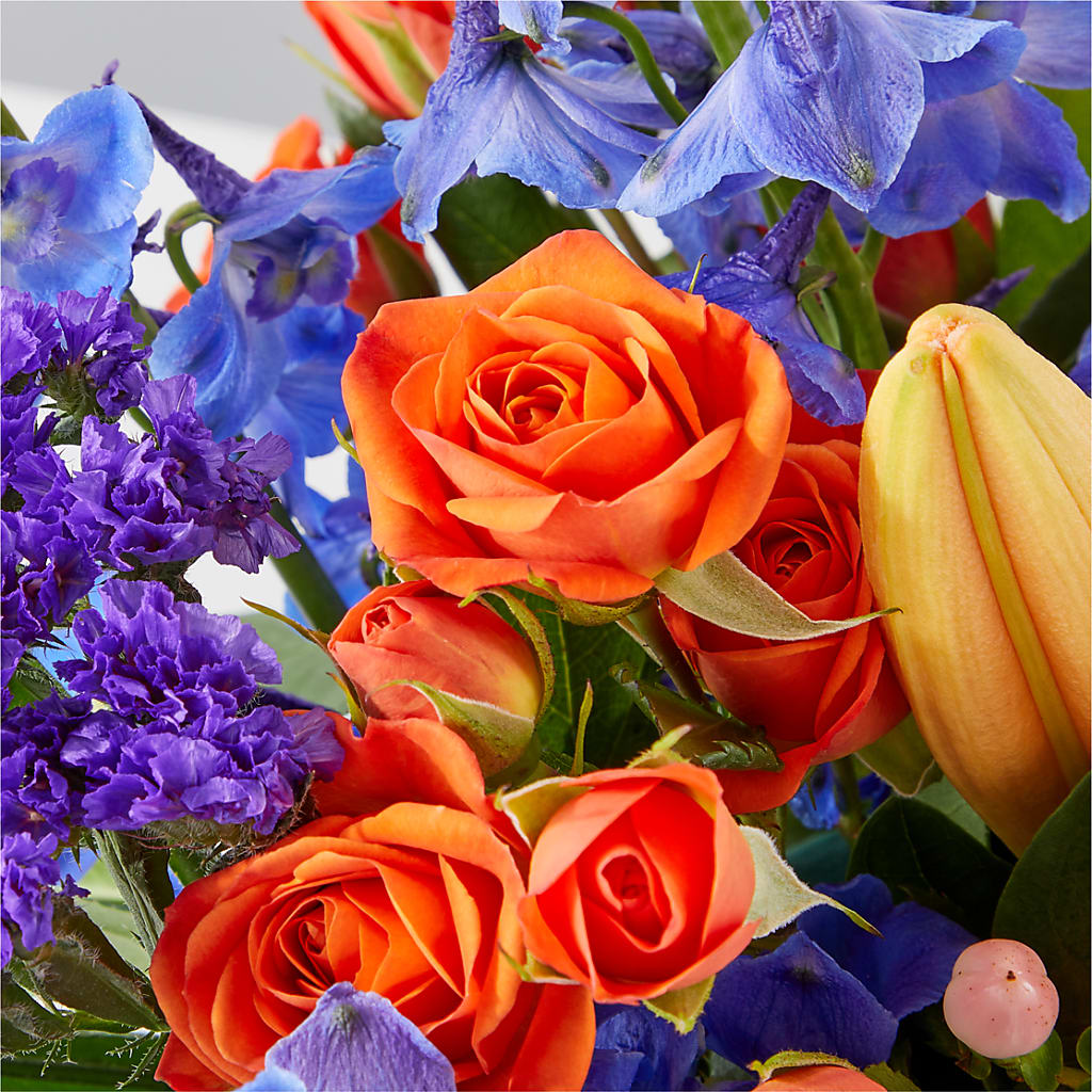 Radiant Citrus Box Bouquet – BLOOMERS FLOWERS & GIFTS, Campbell CA
