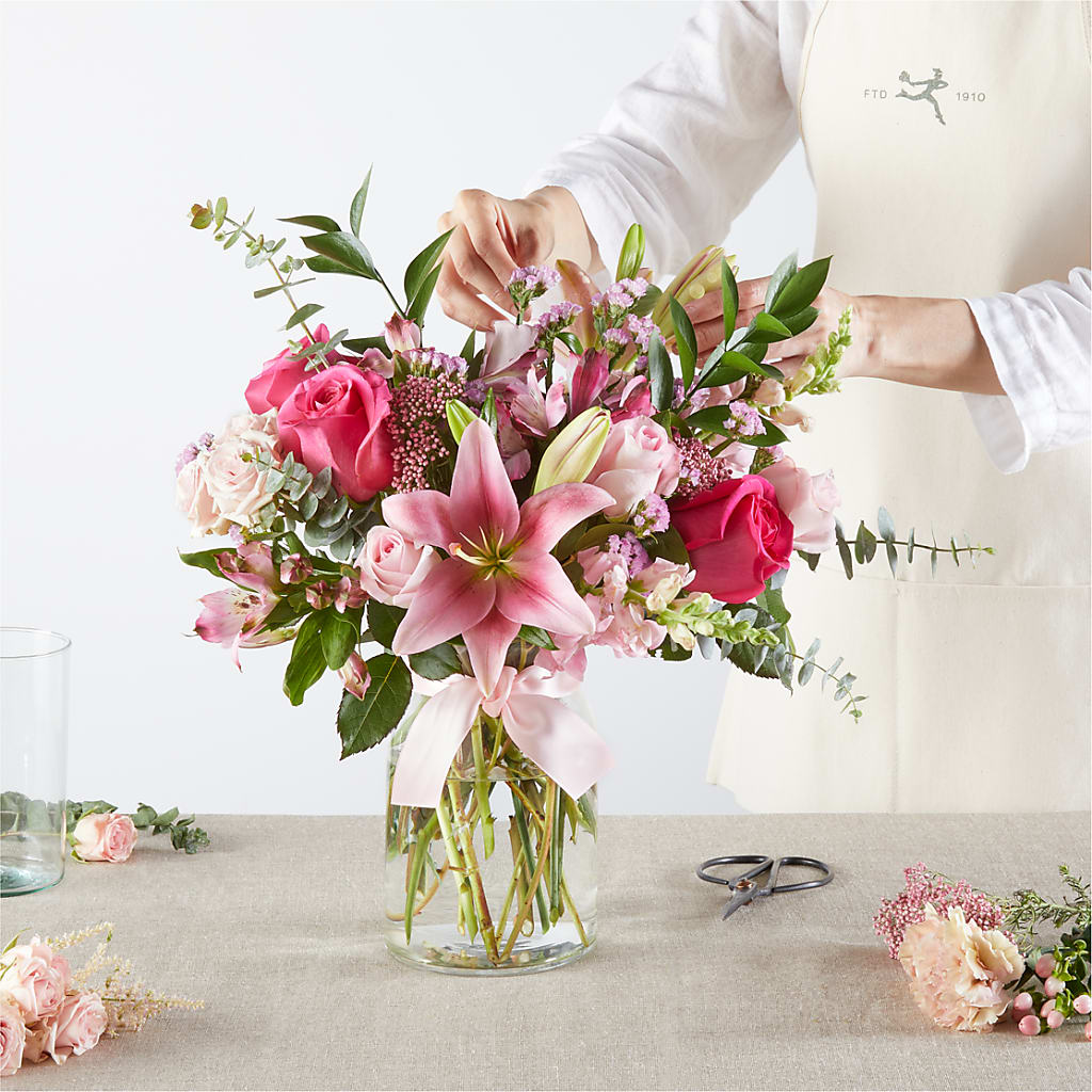 Pink Ribbon - A Florist Original – BLOOMERS FLOWERS & GIFTS, Campbell CA