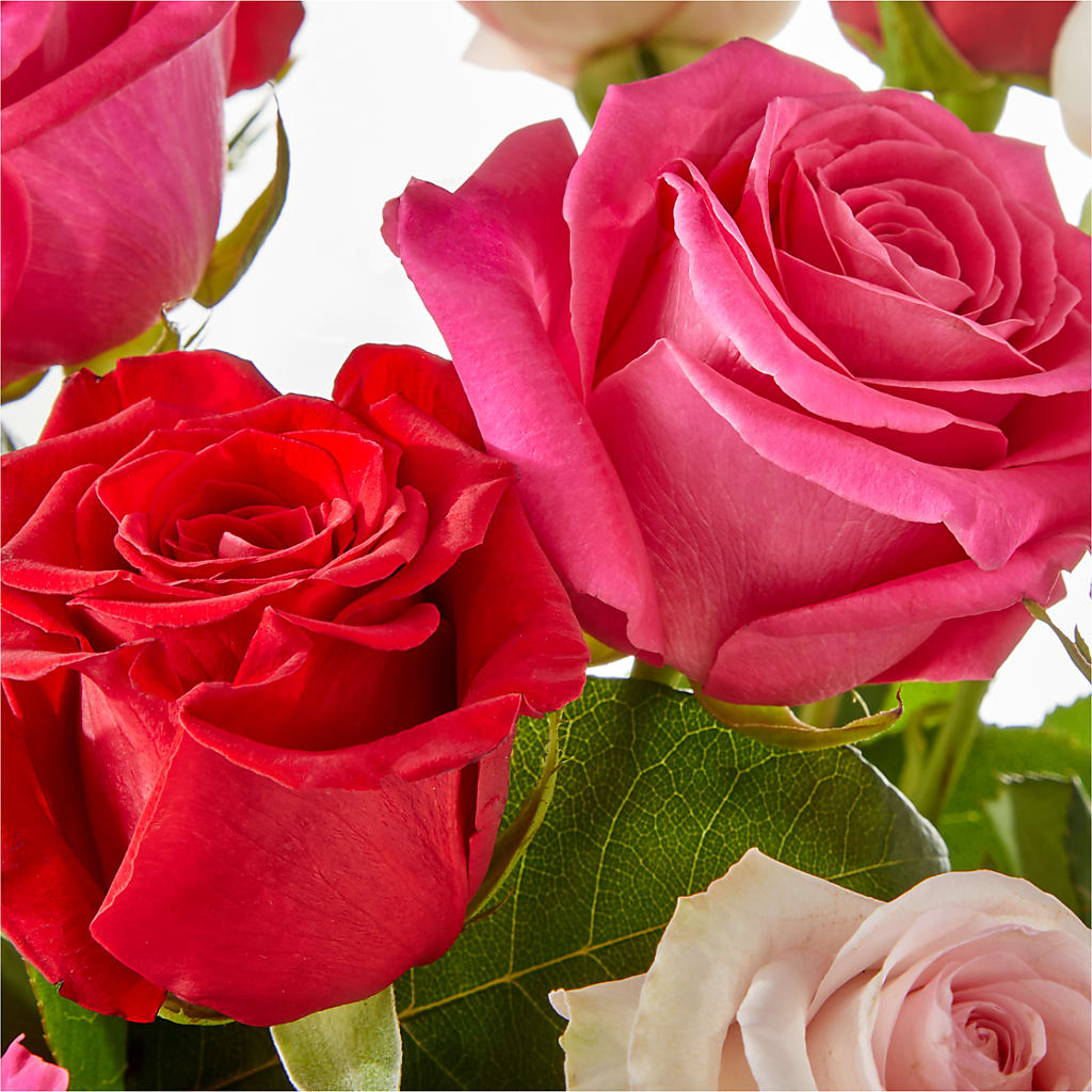 Charming Rose Bouquet – BLOOMERS FLOWERS & GIFTS, Campbell CA