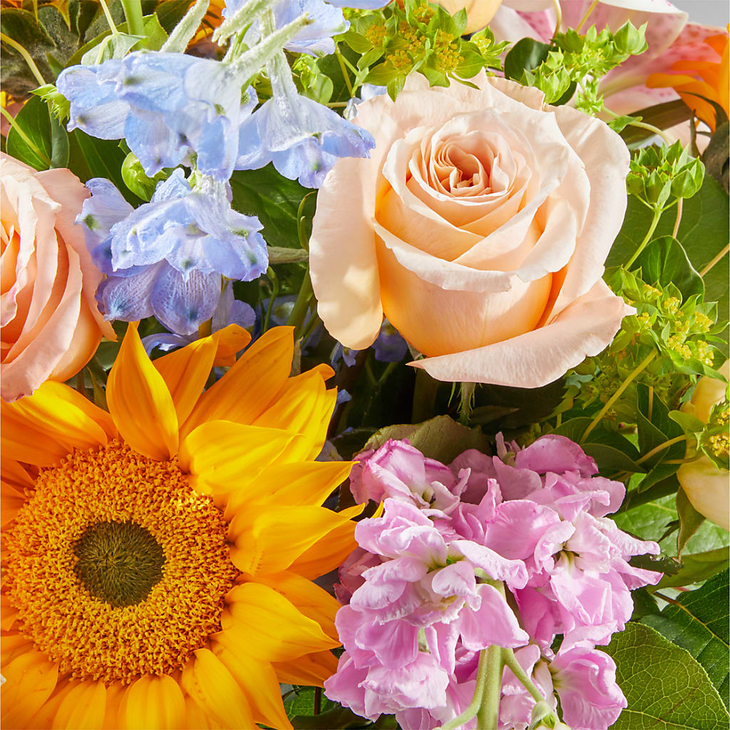 Dreamy Meadows Bouquet – BLOOMERS FLOWERS & GIFTS, Campbell CA