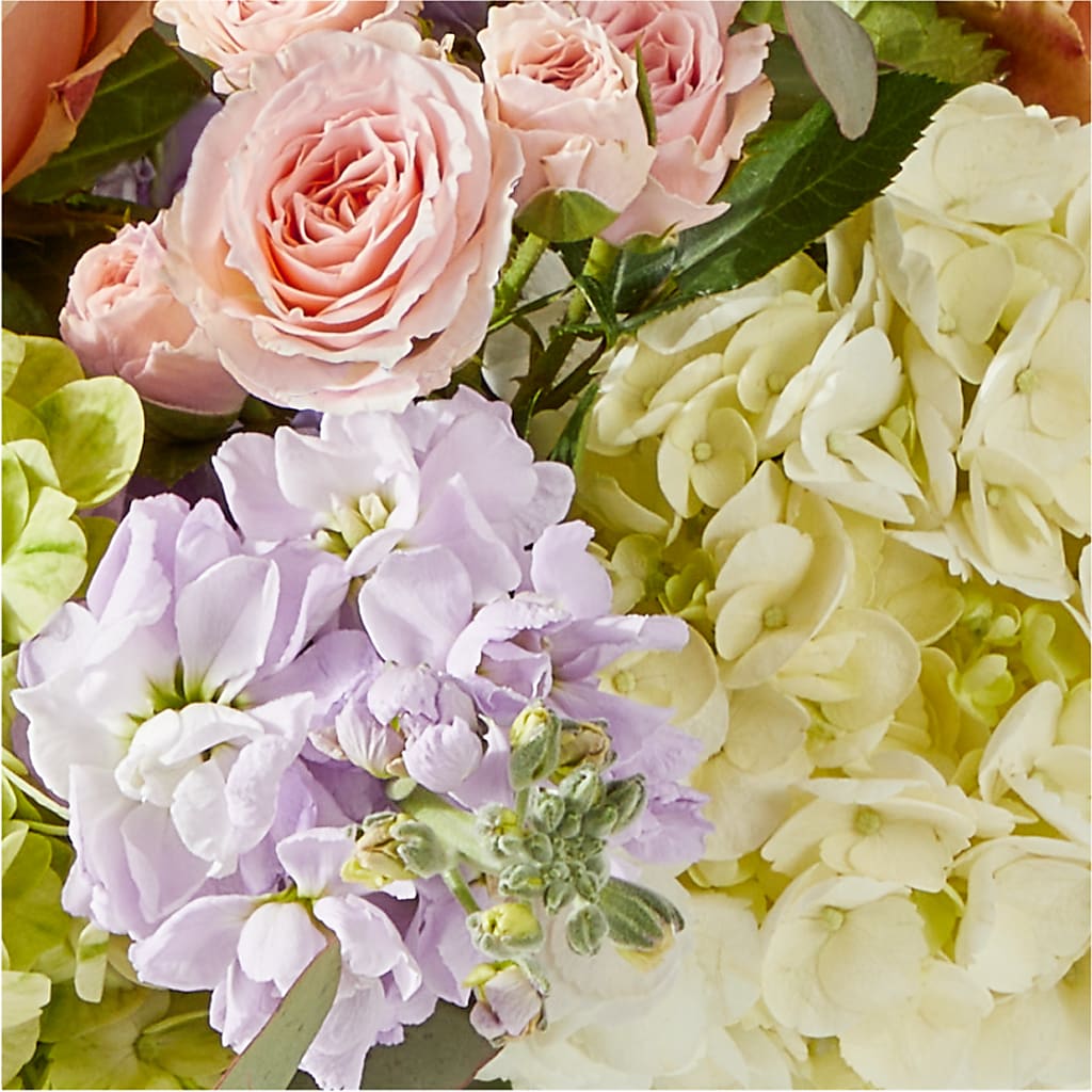 Porch Swing Bouquet – BLOOMERS FLOWERS & GIFTS, Campbell CA