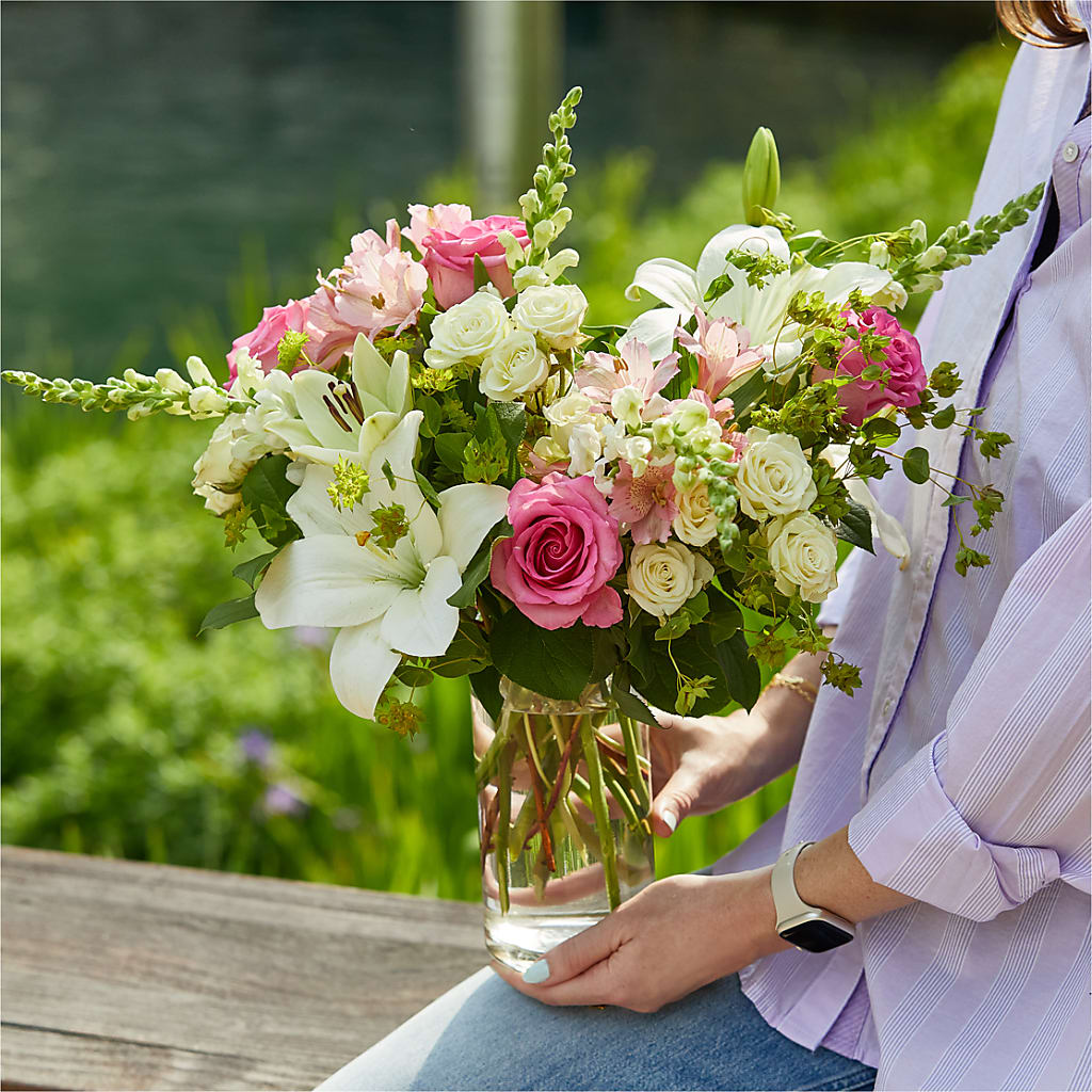 Fondly Bouquet – BLOOMERS FLOWERS & GIFTS, Campbell CA
